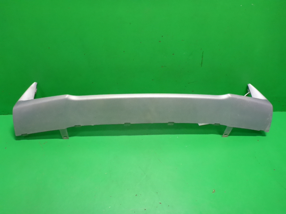 Накладка переднего бампера