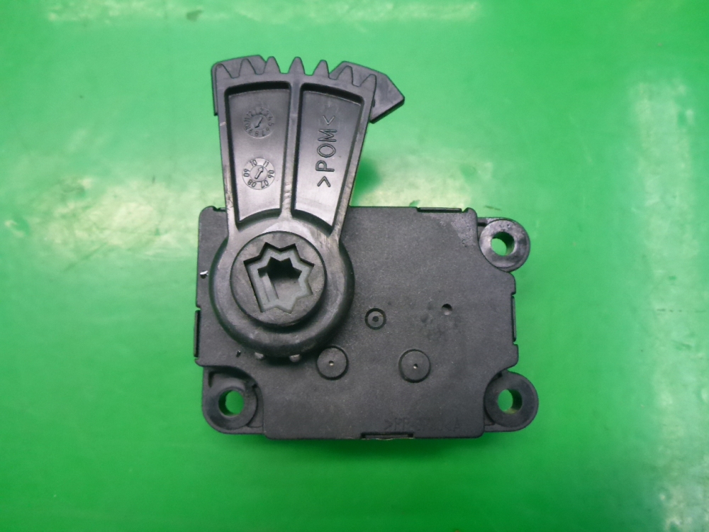 Моторчик заслонки печки