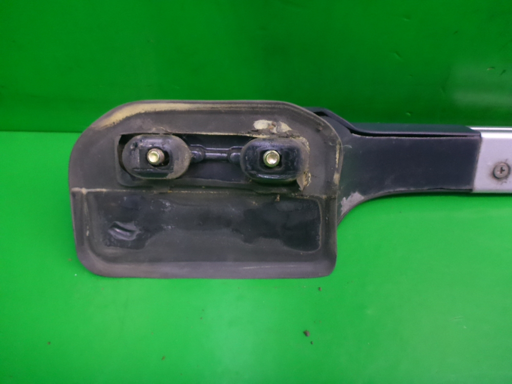 Рейлинг (релинг) левый (планка на крышу)