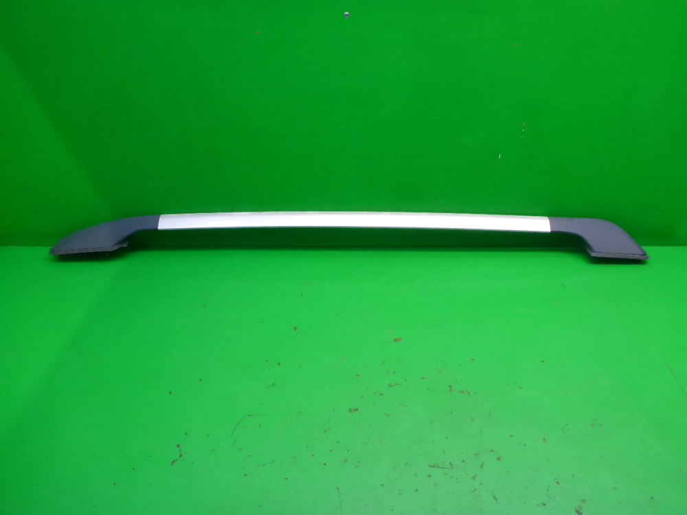 Рейлинг (релинг) левый (планка на крышу)