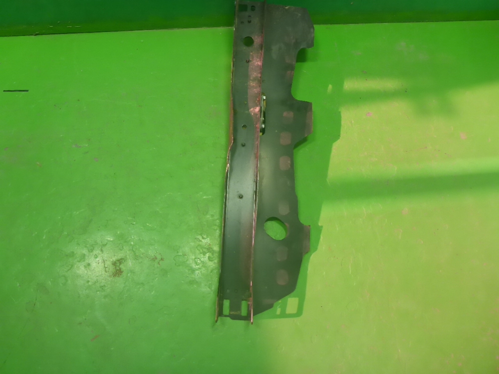 Кронштейн радиатора