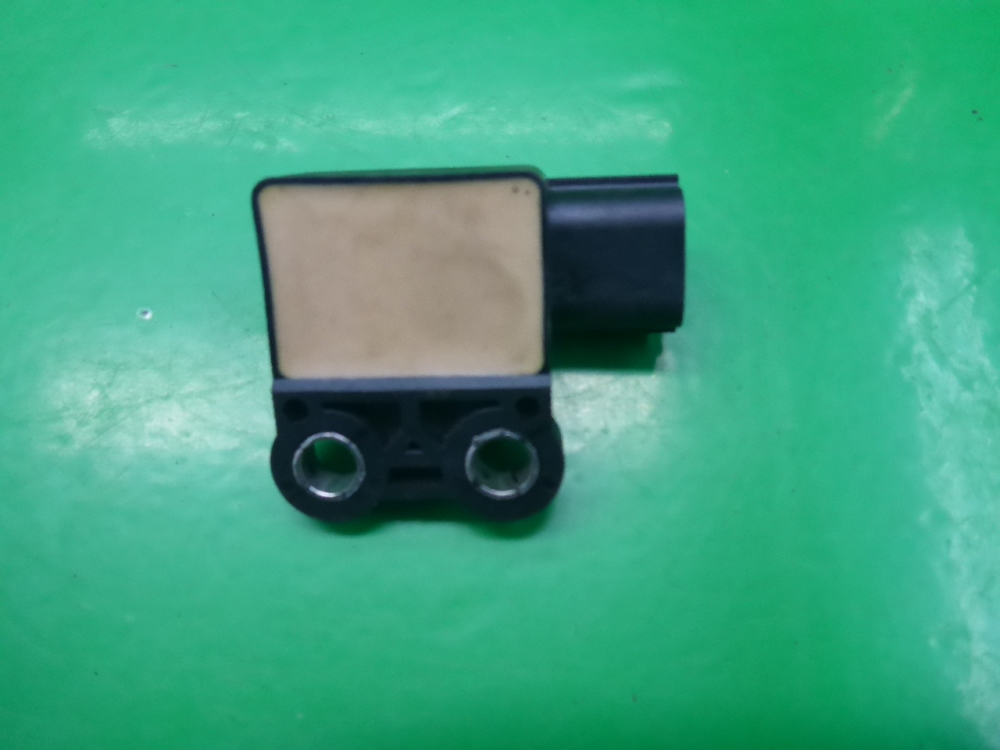 Датчик ускорения