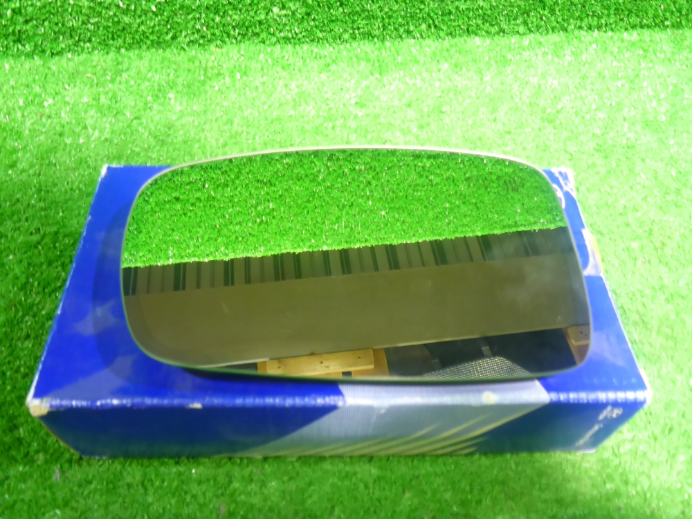 Стекло зеркала электрического левого