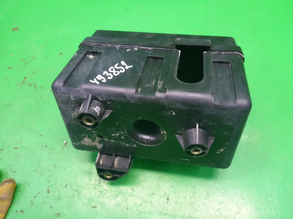 Корпус блока предохранителей