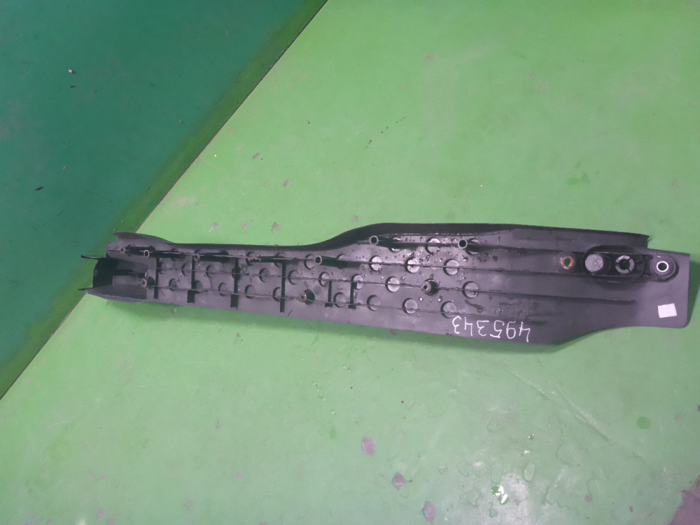 Накладка порога (внутренняя)