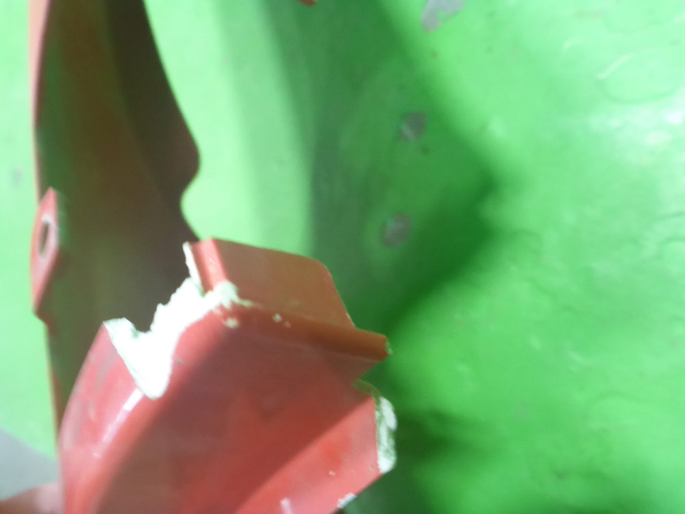 Молдинг лобового стекла