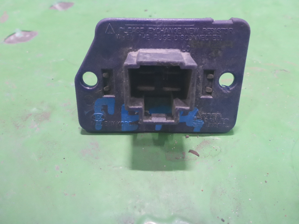 Резистор отопителя