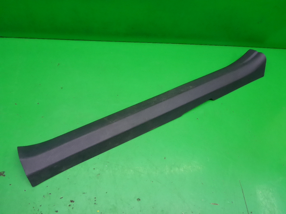 Накладка порога (внутренняя)