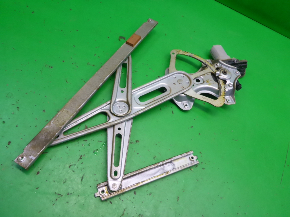 Стеклоподъемник электр. передний правый