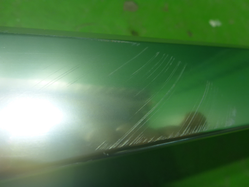 Рейлинг (релинг) правый (планка на крышу)