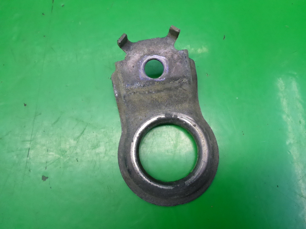 Кронштейн радиатора