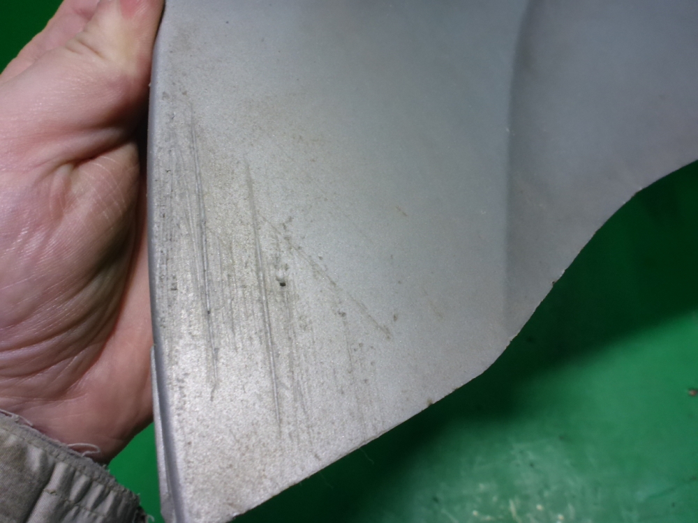 Накладка переднего бампера