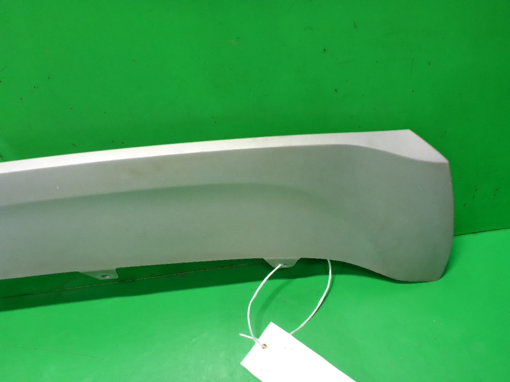 Накладка переднего бампера