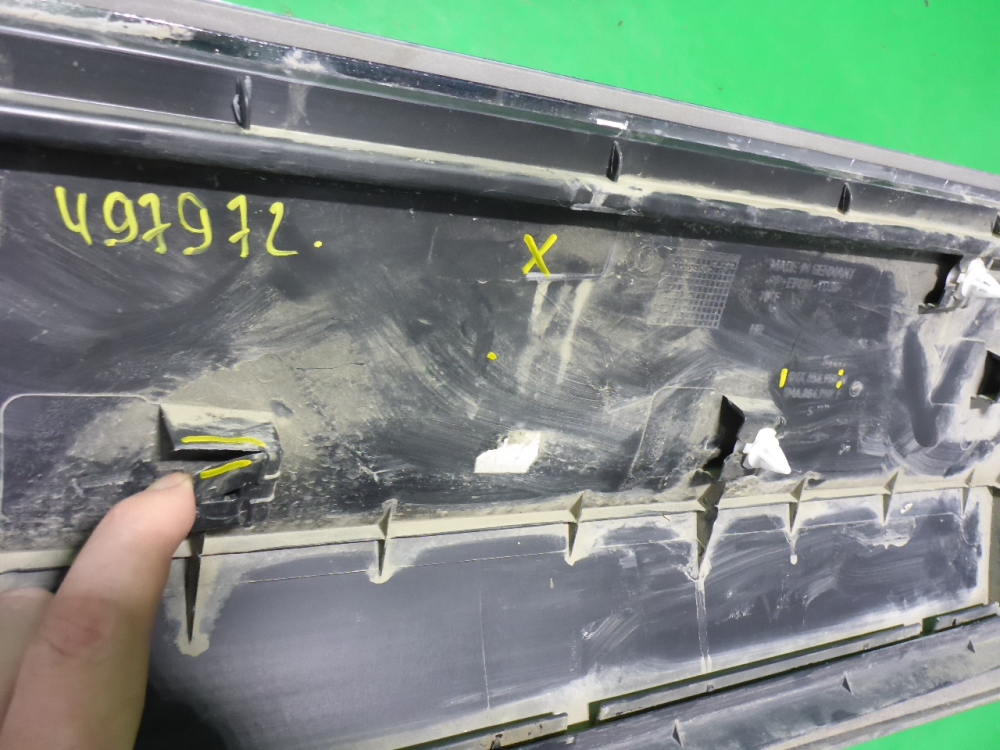 Накладка двери задней правой