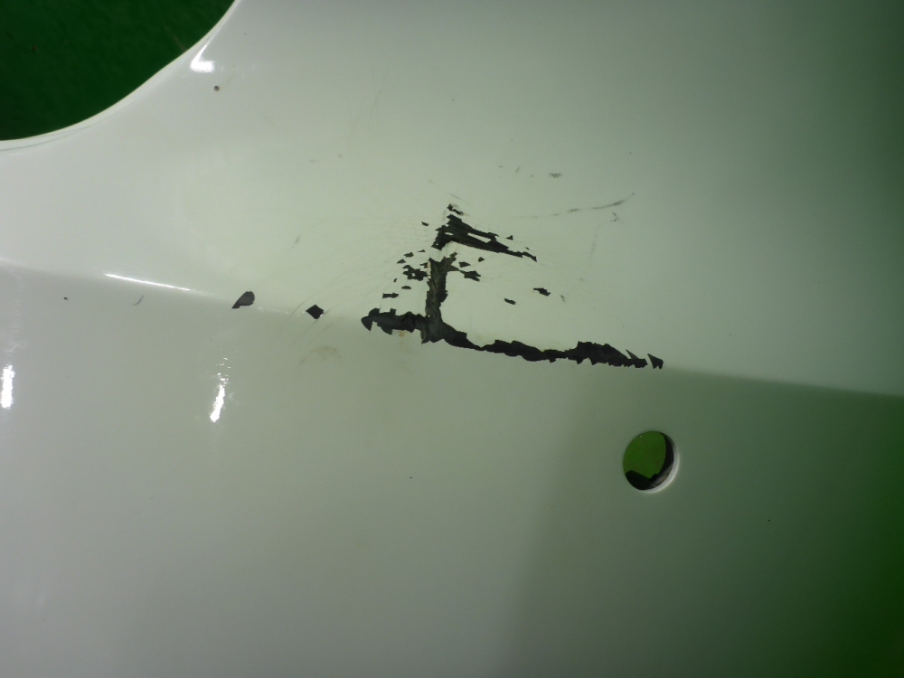 Бампер задний