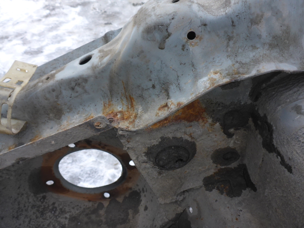 Лонжерон передний левый