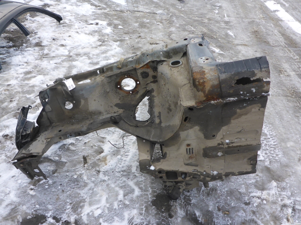 Лонжерон передний левый