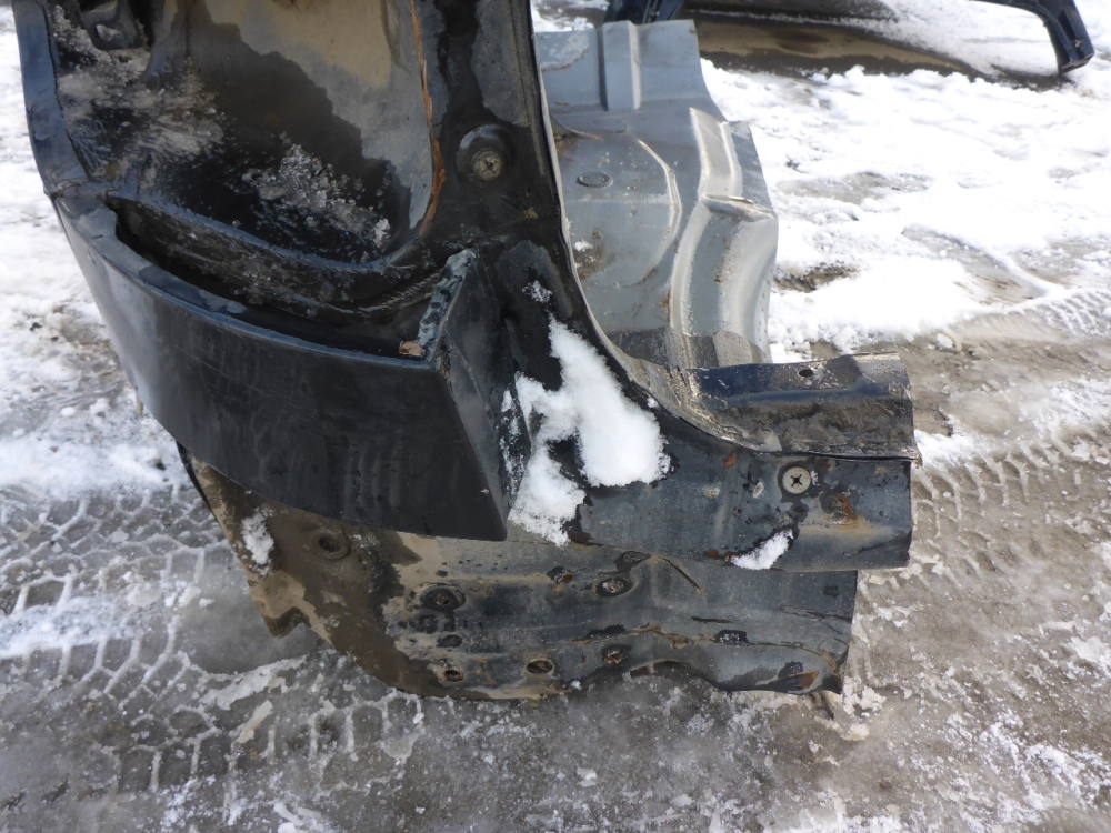 Крыло заднее левое