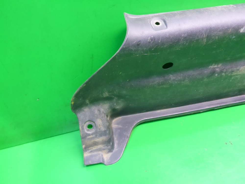 Обшивка багажника