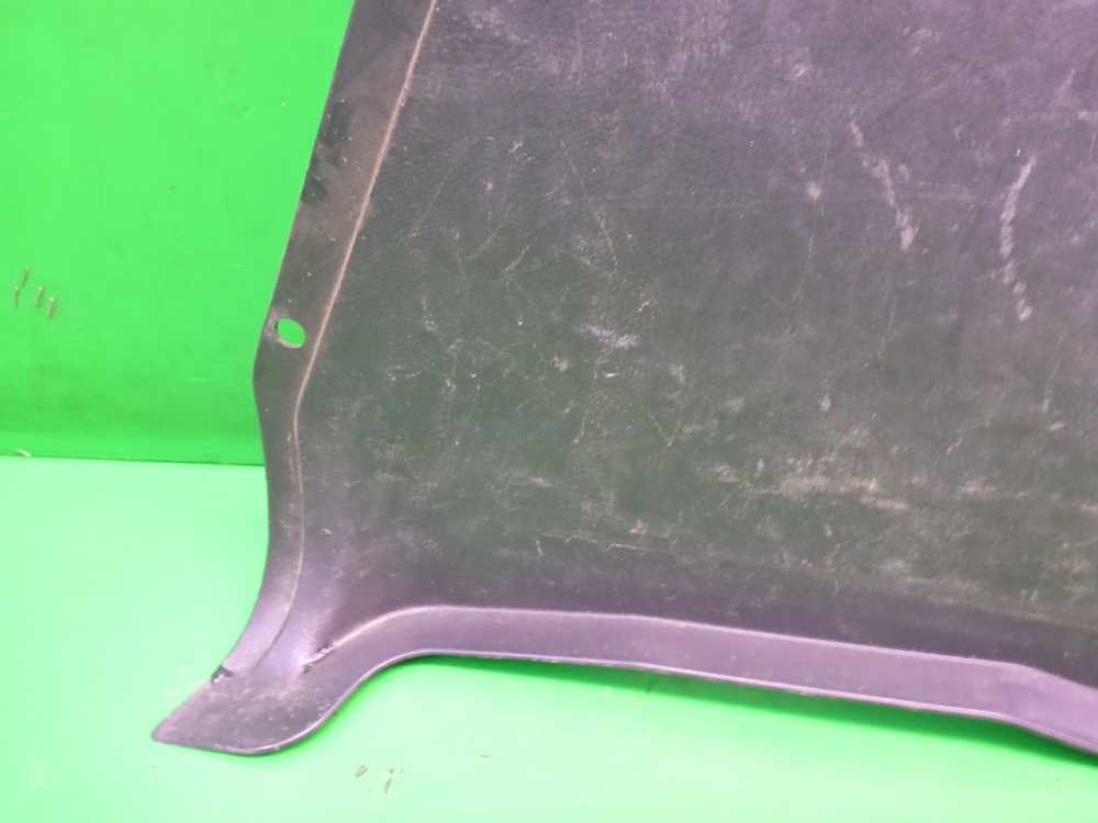 Обшивка багажника