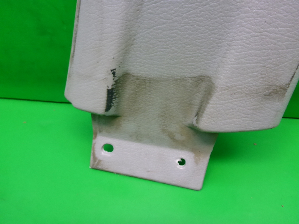 Обшивка стойки