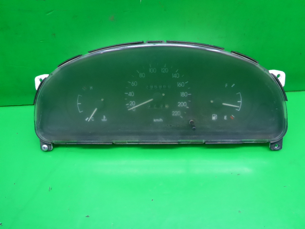 Панель приборов