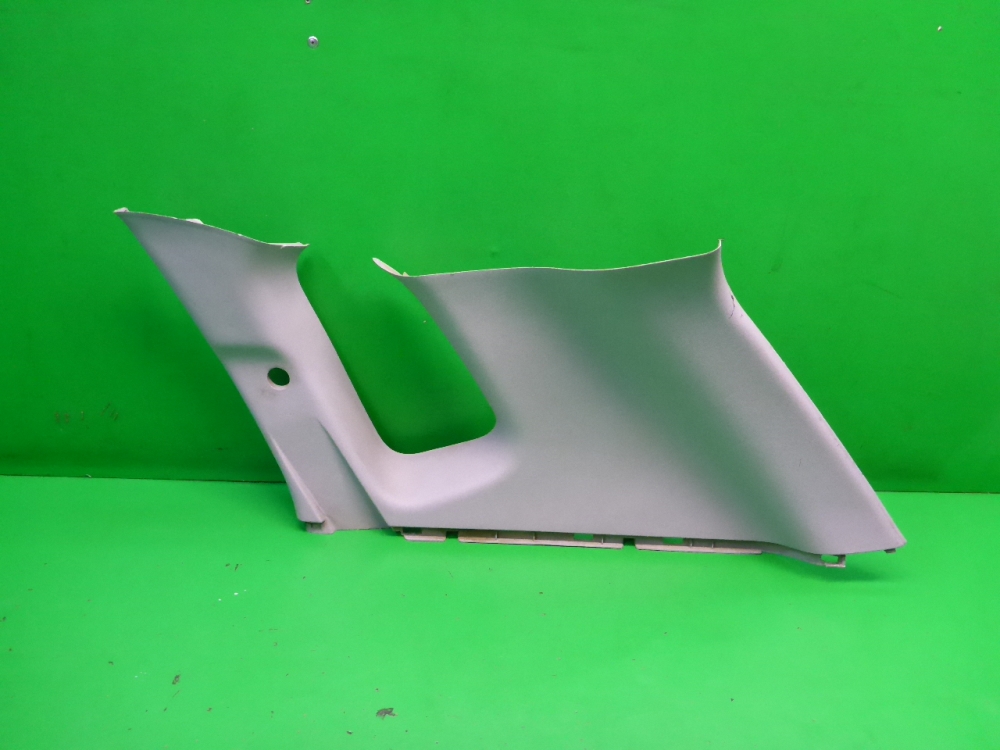 Обшивка багажника