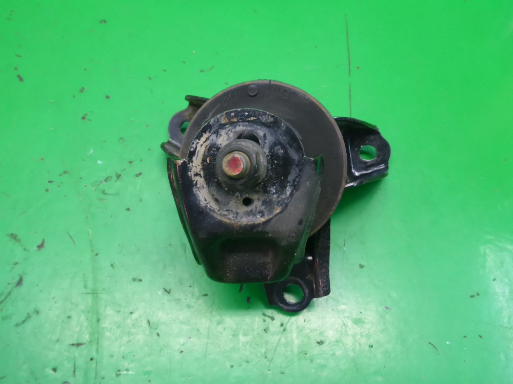 Опора двигателя правая