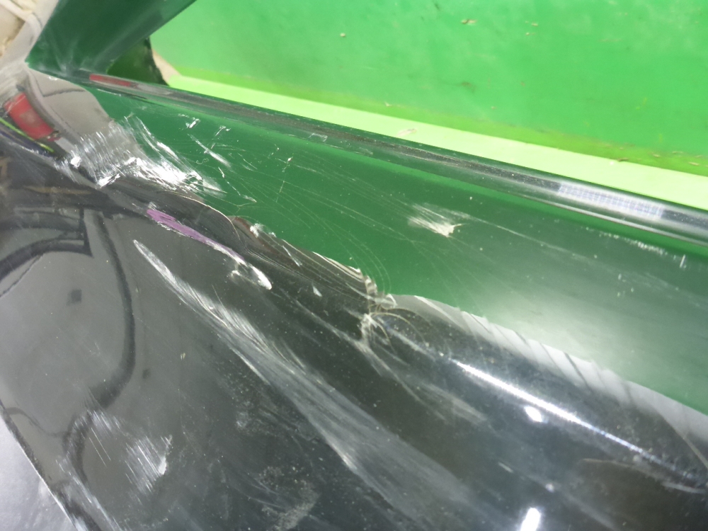 Бампер задний