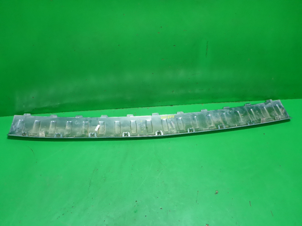 Накладка заднего бампера