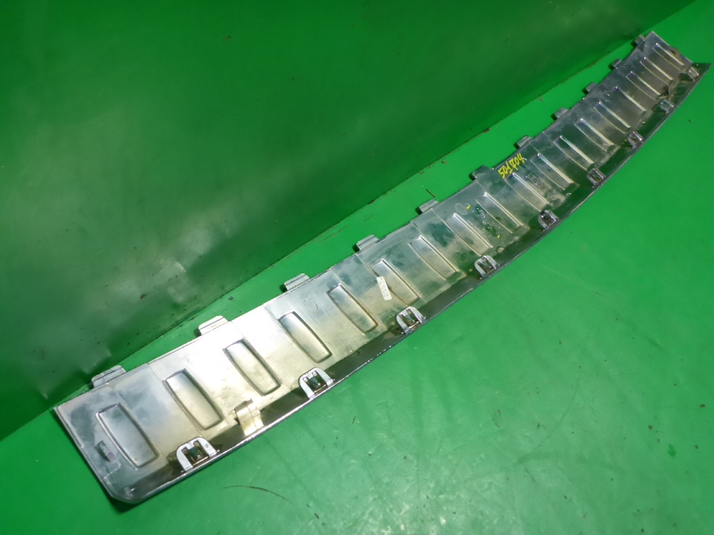 Накладка заднего бампера