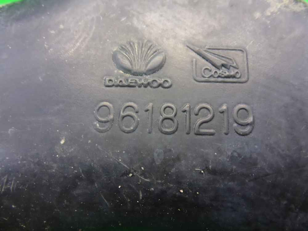 Резонатор воздушного фильтра