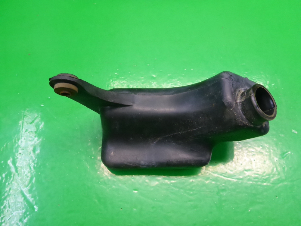 Резонатор воздушного фильтра