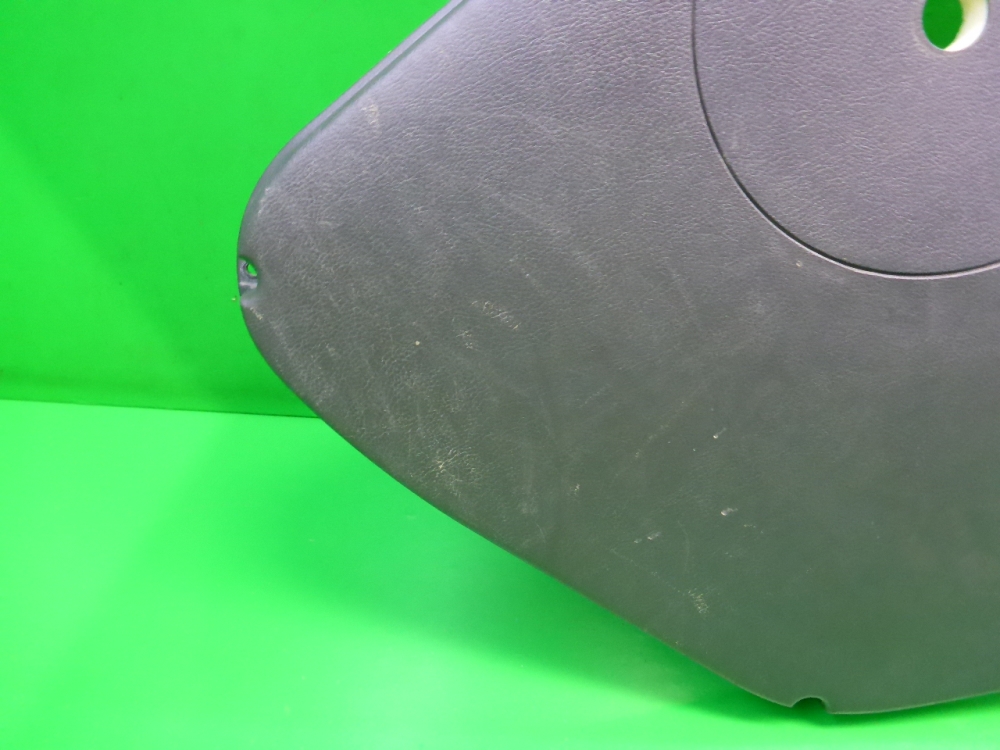 Обшивка двери задней правой