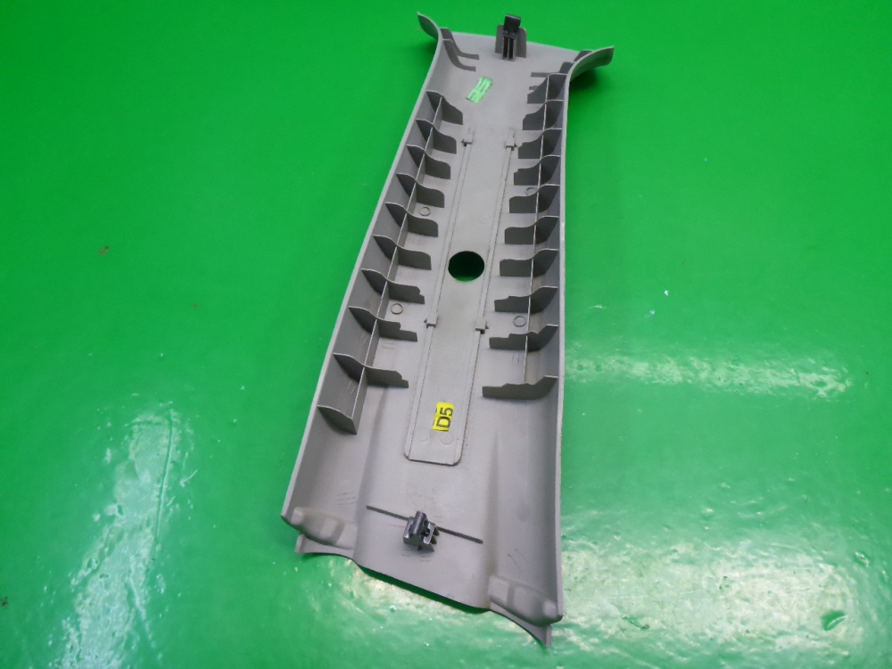 Обшивка стойки