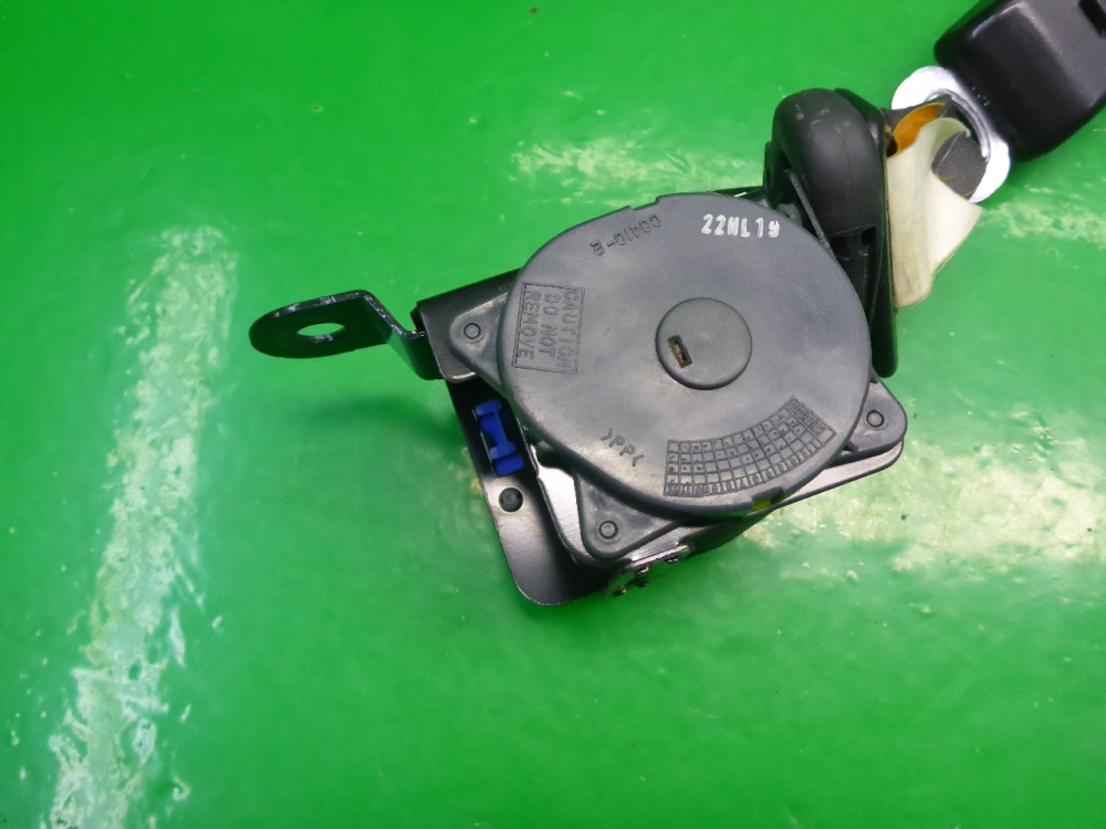 Ремень безопасности