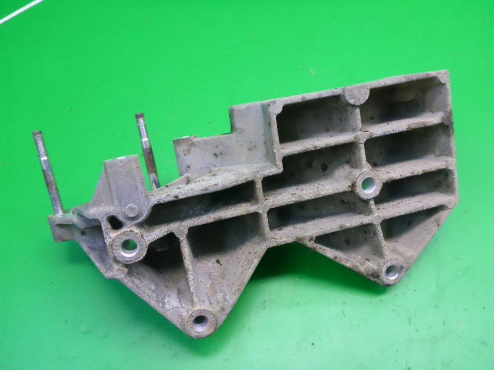 Кронштейн кондиционера