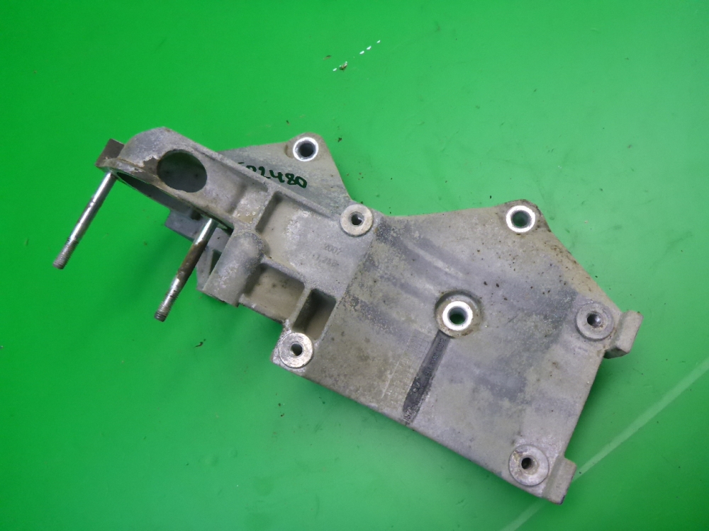 Кронштейн кондиционера