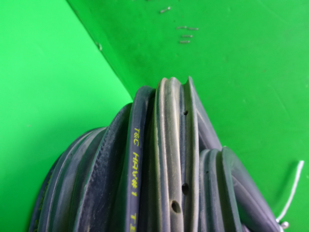 Уплотнитель двери