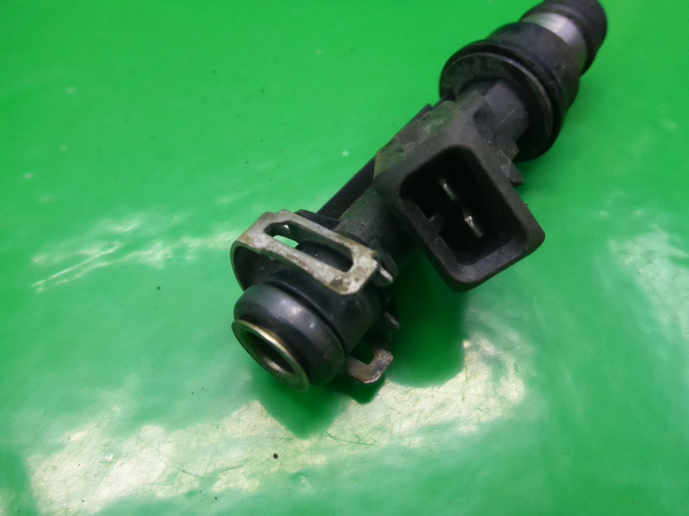 Форсунка инжекторная электрическая