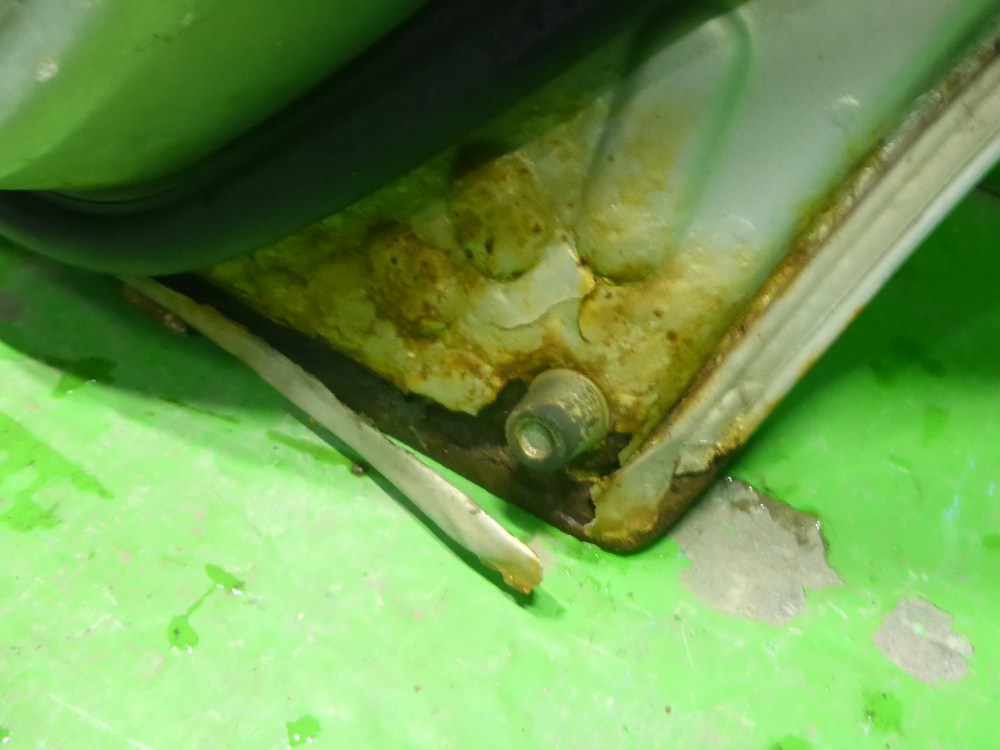 Дверь задняя правая