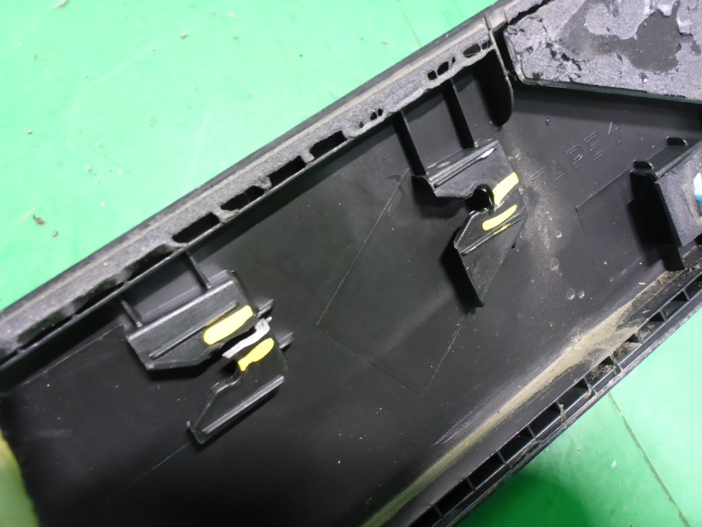 Накладка двери задней правой