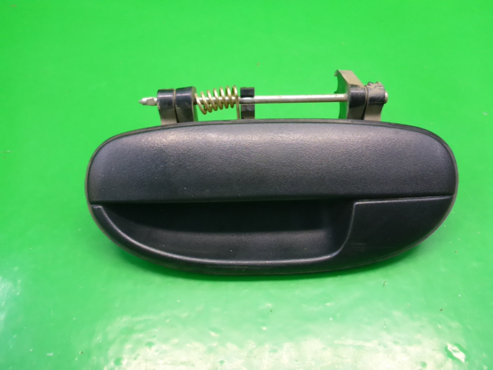 Ручка двери задней наружная левая