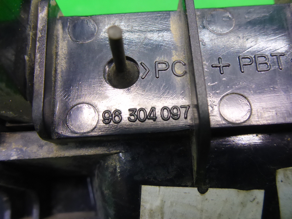 Ручка двери задней наружная левая