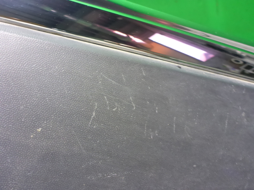 Накладка двери задней правой