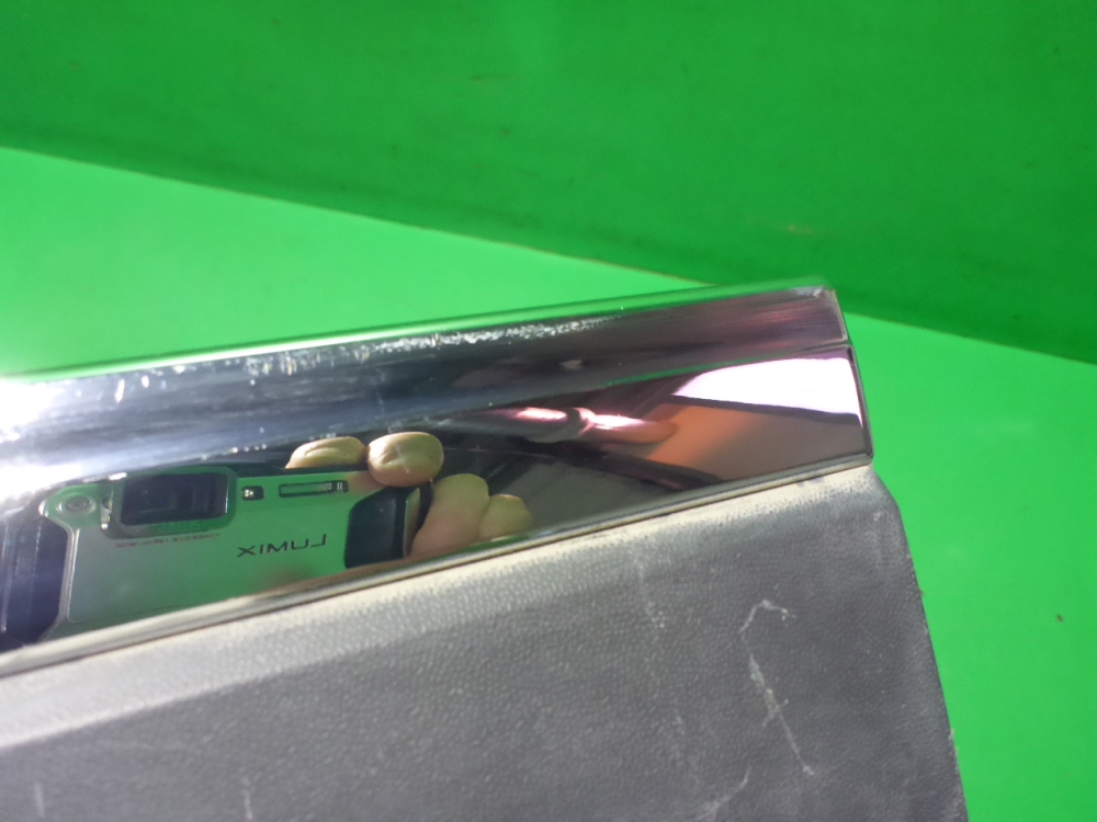 Накладка двери задней правой