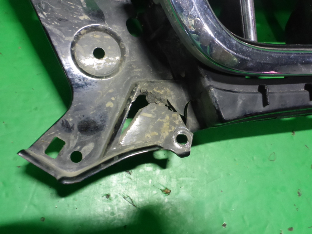 Решетка радиатора