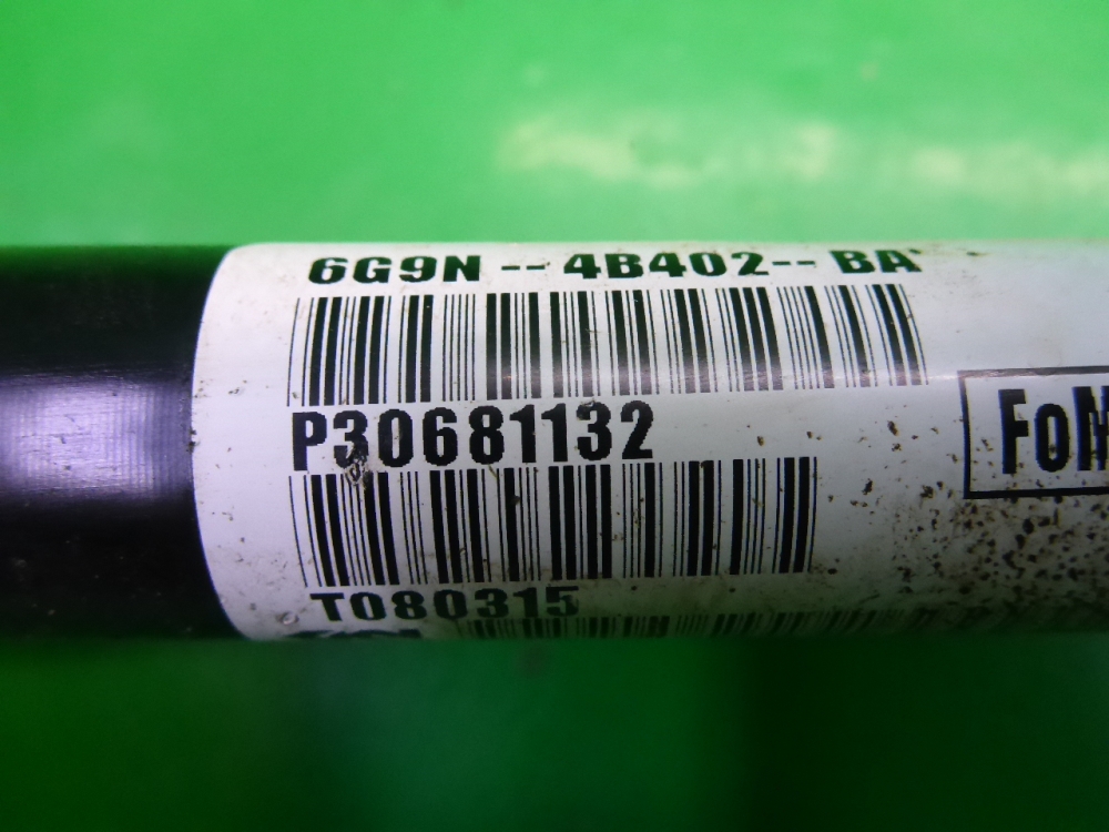 Полуось задняя