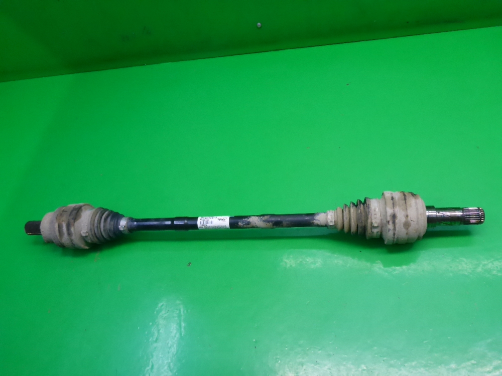 Полуось задняя