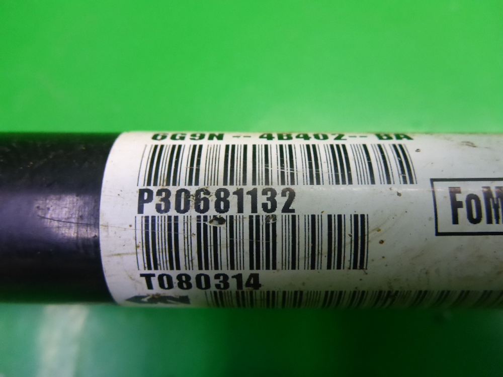 Полуось задняя